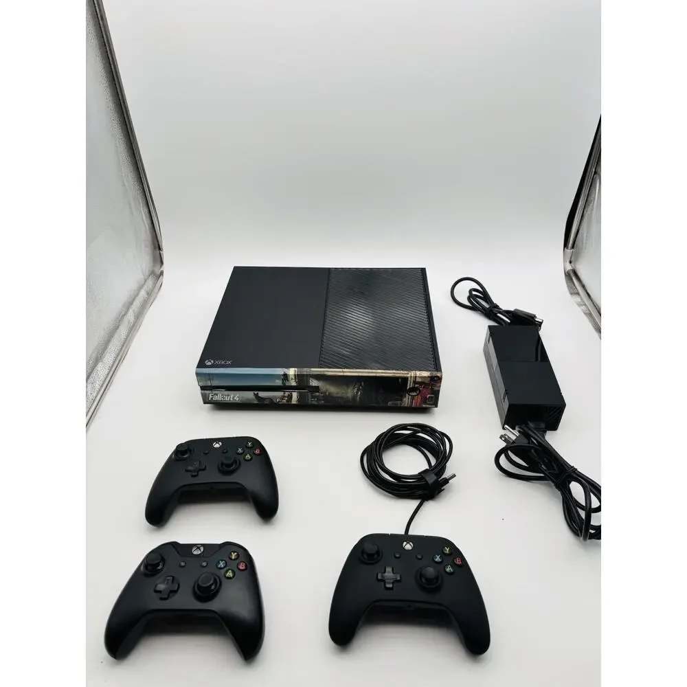 Microsoft Xbox One #1540 Fallout Game Console Power Cord 3 Controllers Works